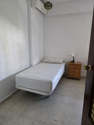 Piso en alquiler en Peñamefecit - Avda Barcelona en Jaén
