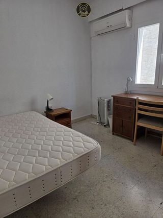 Piso en alquiler en Peñamefecit - Avda Barcelona en Jaén