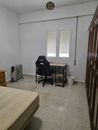 Piso en alquiler en Peñamefecit - Avda Barcelona en Jaén
