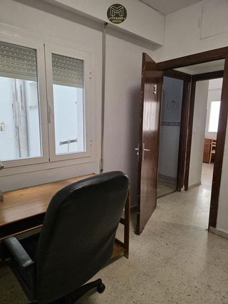 Piso en alquiler en Peñamefecit - Avda Barcelona en Jaén
