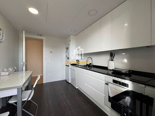 Piso en venta en El Campillo - Polígono Cantabria en Logroño