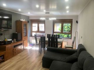 Piso en venta en Tenderina Alta - Fozaneldi en Oviedo