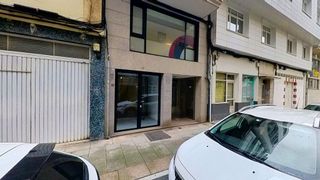 Local comercial en venta en Falperra - Santa Lucía en Coruña (A)