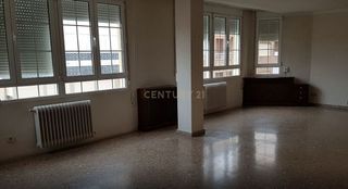 Piso en venta en Sax