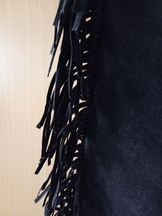 Pantalón vaquero Zara flecos