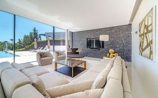 Chalet en alquiler en Nueva Andalucía centro en Marbella