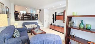 Casa adosada en venta en Altabix en Elche