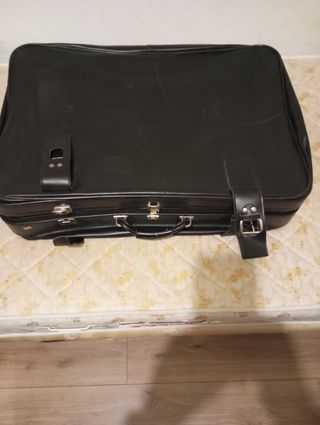 2 Maletas de Cuero Grandes para viajes.. Vintage..