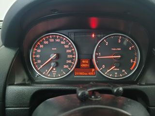 BMW X1 2010 2.3 X DRIVE