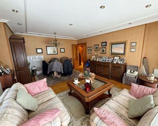 Piso en venta en Santo Domingo en Oviedo