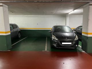 Garaje en alquiler en Centre en Sabadell