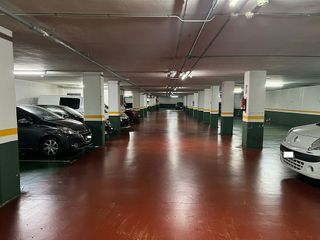 Garaje en alquiler en Centre en Sabadell