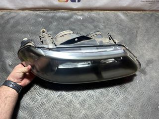 Faro Derecho Renault Laguna 1995