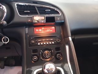 PEUGEOT 3008 1.6HDI / 110CV / 2012