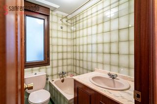 Piso en venta en Castilla - Hermida en Santander