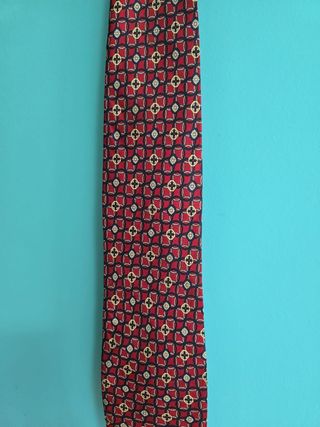 CORBATA DE SEDA . MARCA EL CORTE INGLÉS 
