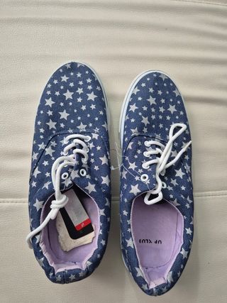 Zapatillas de lona con estrellas, talla 41, NUEVAS