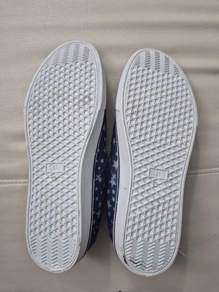 Zapatillas de lona con estrellas, talla 41, NUEVAS