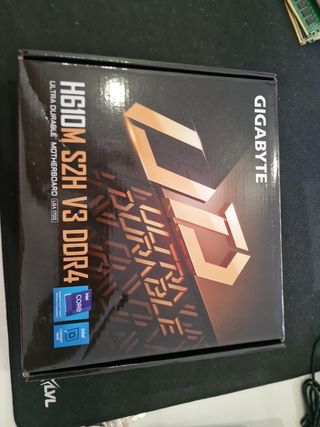 Placa Base Gigabyte H610M S2H V3 DDR4