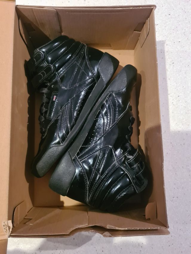 Zapatillas Reebok Freestyle Hi Negras