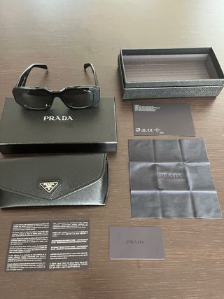 Occhiali da sole Prada neri