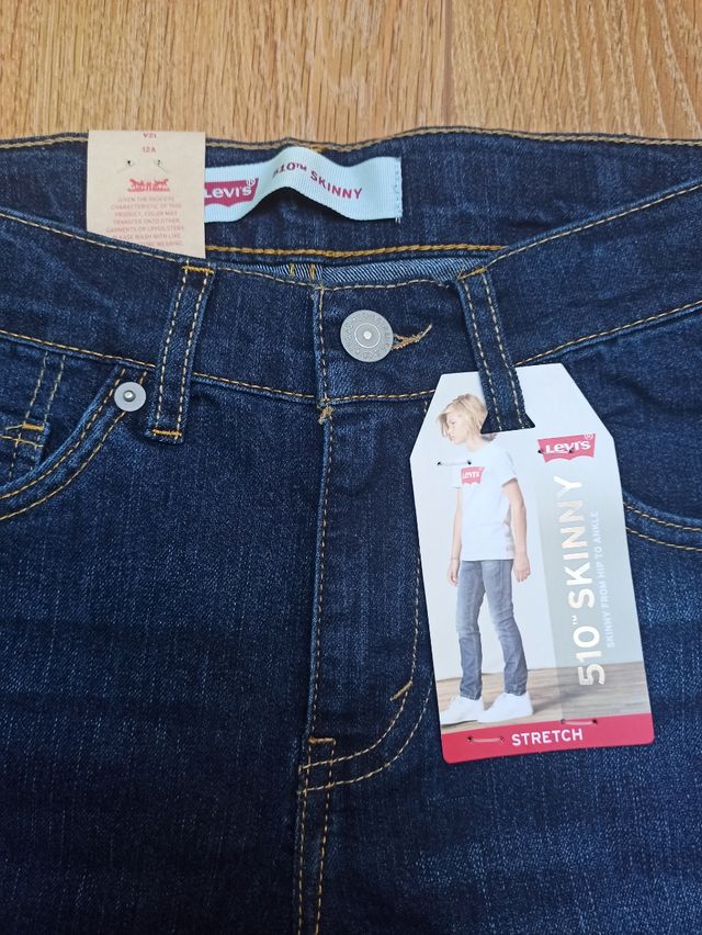Vaqueros Levi's 510 Skinny Elásticos T.12