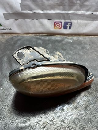 Faro Derecho Renault Kangoo 1999