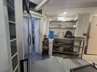 Local comercial en alquiler en Eixample Nord – La Devesa en Girona