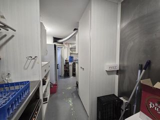 Local comercial en alquiler en Eixample Nord – La Devesa en Girona