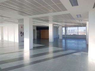 Oficina en alquiler en Pedró en Cornellà de Llobregat
