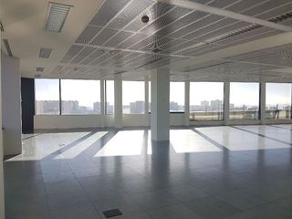 Oficina en alquiler en Pedró en Cornellà de Llobregat