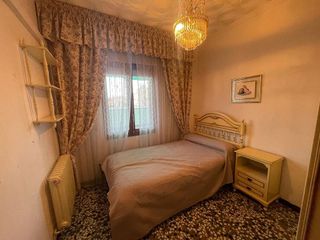 Casa adosada en venta en Cehegín