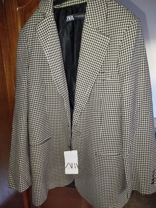 Blazer Zara Cuadros Blanco y Negro Nuevo