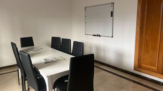 Oficina en alquiler en Centro en Almería