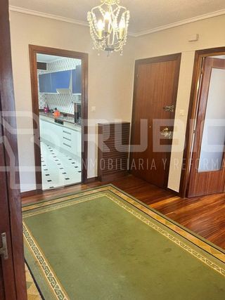 Piso en alquiler en Laredo