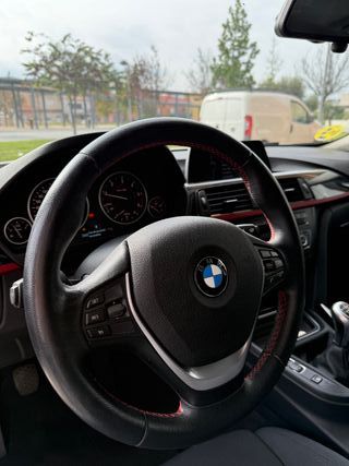 BMW Serie 3 F30 318d SPORT 2014!!