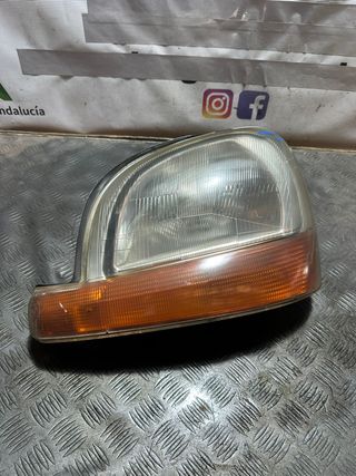 Faro Izquierdo Renault Kangoo 2001