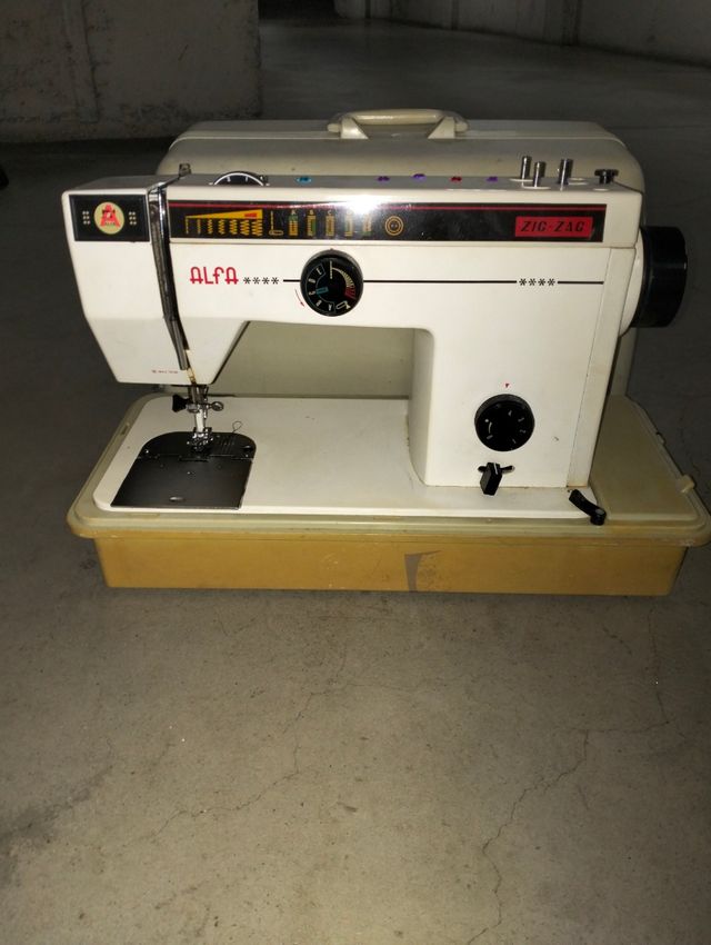 Máquina de coser Alfa Zig Zag