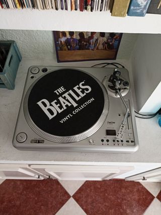 Tocadiscos  marca fonestar 