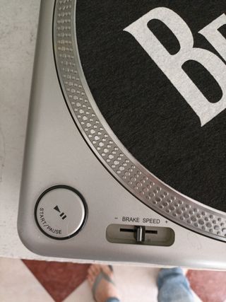Tocadiscos  marca fonestar 