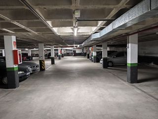 Garaje en venta en Aluche en Madrid
