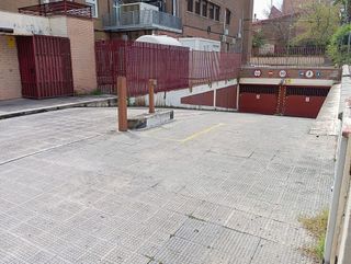 Garaje en venta en Aluche en Madrid