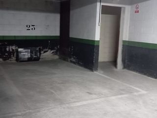 Garaje en venta en Aluche en Madrid