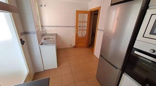Piso en venta en Santa Cruz - Industria - Polígono Campollano en Albacete
