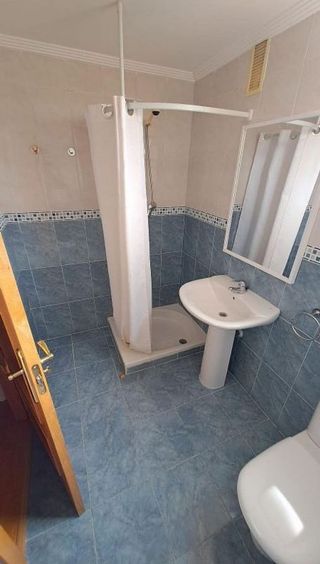 Piso en venta en Santa Cruz - Industria - Polígono Campollano en Albacete