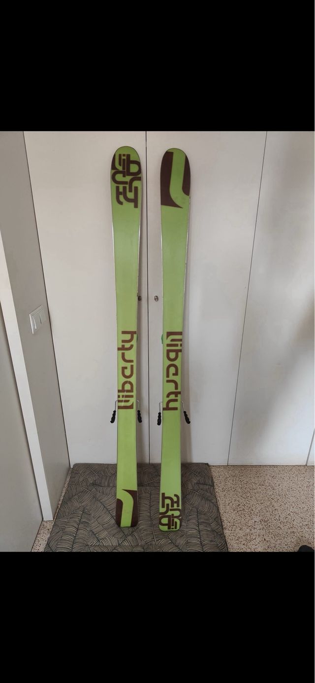 Esquís All Mountain Liberty 179