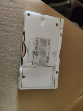 Nintendo DS Lite + 15 Juegos