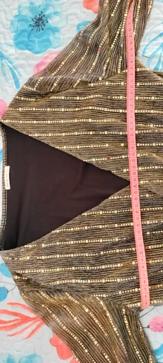 Vestido fiesta dorado con brillos