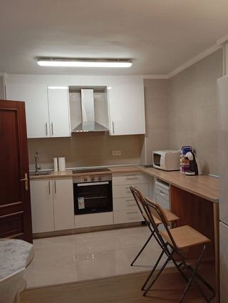 Piso en alquiler en Centro en Gijón
