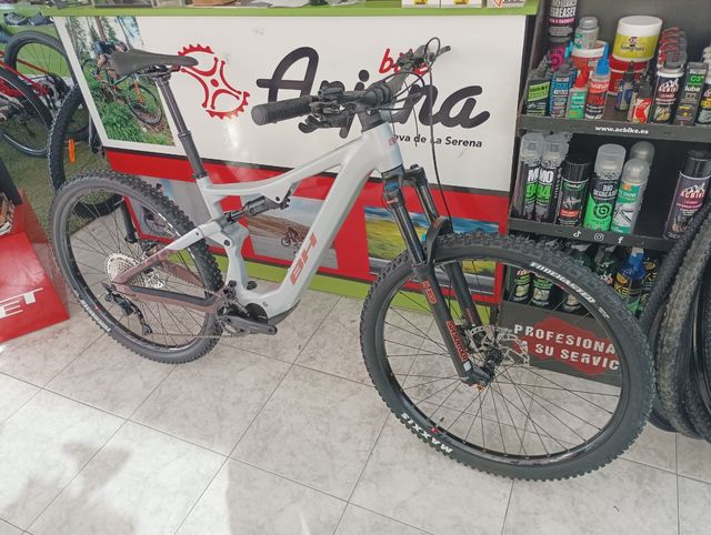 BH iLYNX + SL TRAIL 7.9 MD